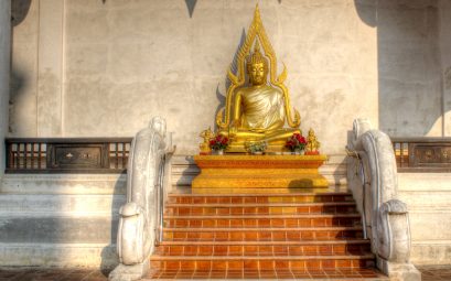 Buddha Wat Chedi Luang Chiang Mai