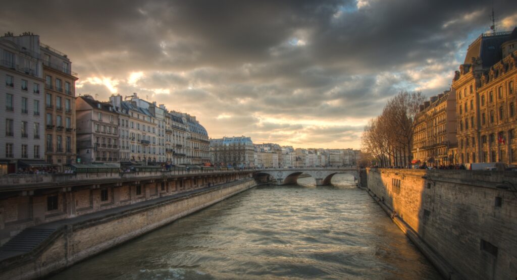 The Seine as seen from the area near Notre Dame 